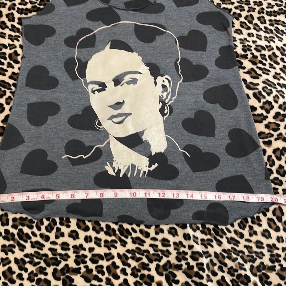 FRIDA KAHLO Tank Top Stretch Heart Grey Large Handmade Heart Mexican Latinx LA - Picture 3 of 13